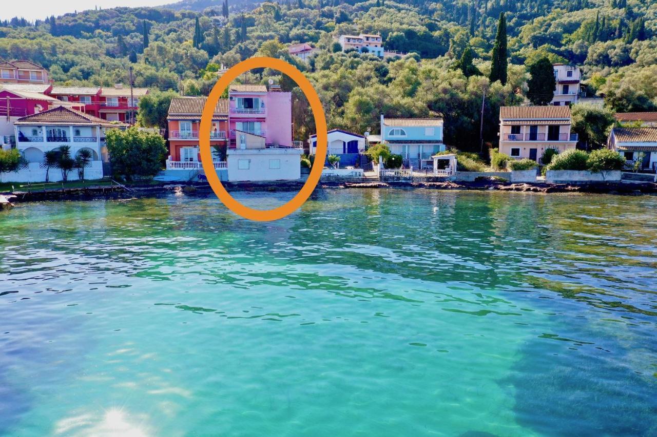 Seafront Villa Ourania Mesongí Exterior foto